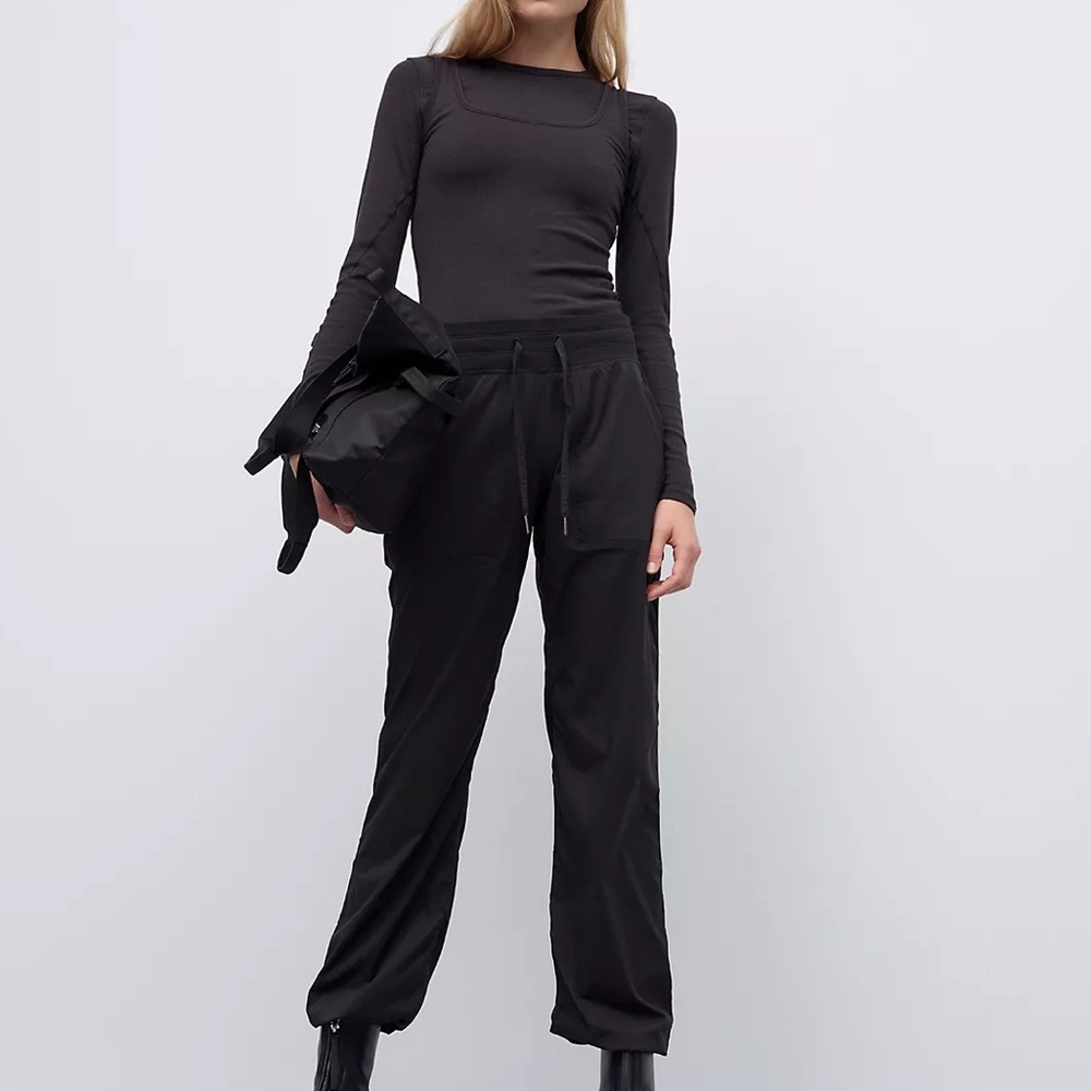 Lululemon Dance Studio Mid-Rise Pant Regular